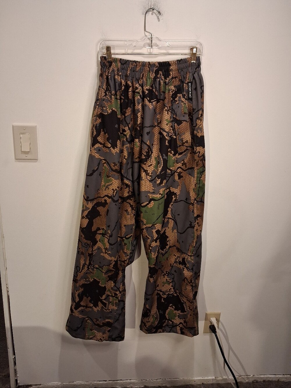 Rivers West Mens Size M Outdoor Camo Water Proof Fleece